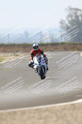 media/Sep-20-2025-TrackDaz (Sat) [[27f0cde673]]/A Group/2pm (Turn 9)/